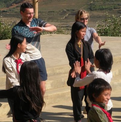 David Whitton Cycling on the  tour with redspokes